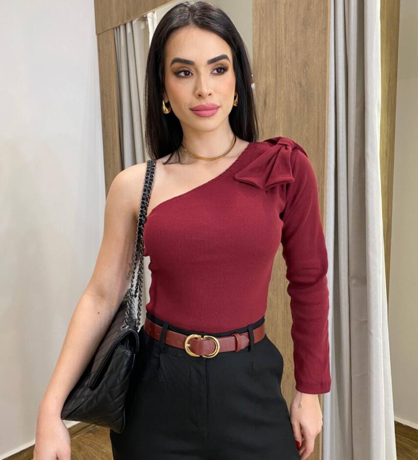 Blusa Feminina Vitória Nula Manga Canelada Vinho - Fernanda Ramos Store