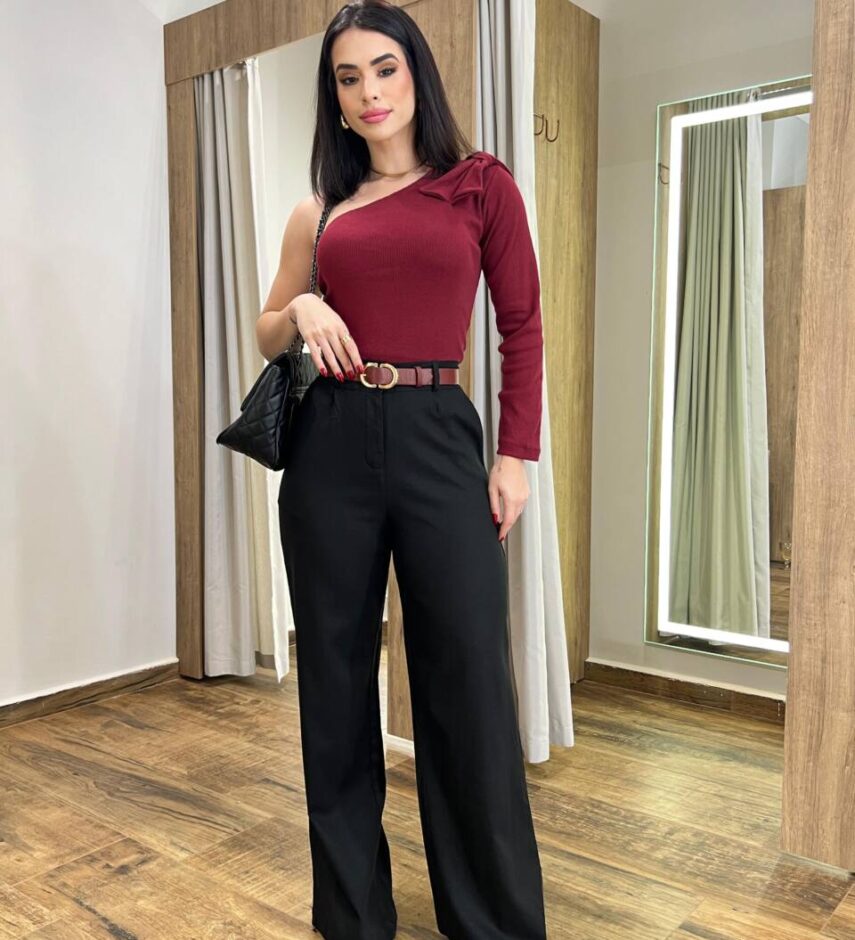 Blusa Feminina Vitória Nula Manga Canelada Vinho - Fernanda Ramos Store