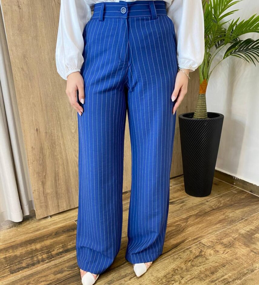 Calça Feminina Alfaiataria Pantalona Risca de Giz Azul - Fernanda Ramos Store