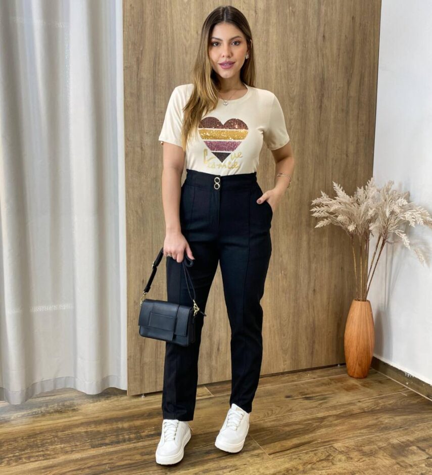 Calça Feminina Cecília Viscolinho Reta com 2 Botões Preta - Fernanda Ramos Store