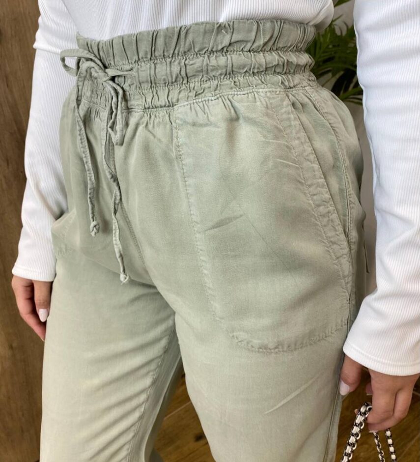 Calça Feminina Jogger com Elástico Liocel Verde 015654 - Fernanda Ramos Store