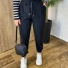 Calça Feminina Jogger Valentina com Bolsos e Amarração Preta - Fernanda Ramos Store