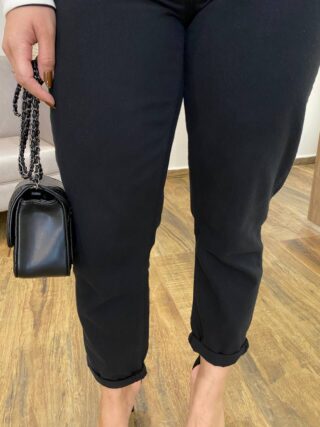 Calça Feminina Mom Sarja com Cinto Preta 016420 - Fernanda Ramos Store