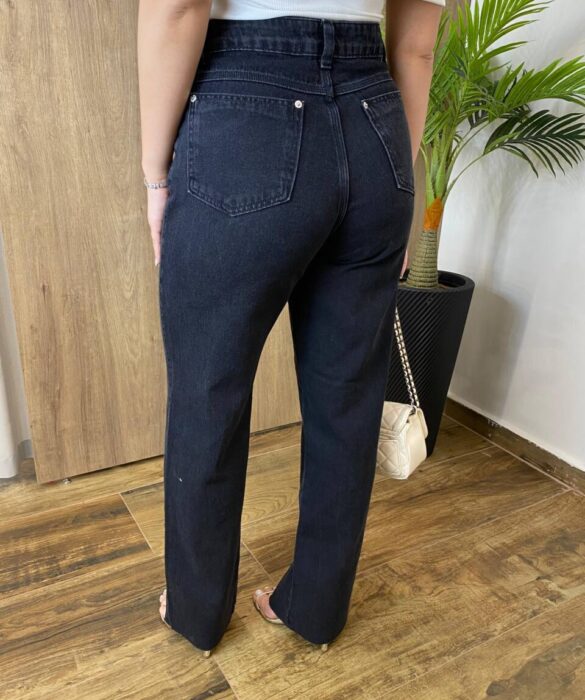 Calça Feminina Valentina Jeans Reta Barra a Fio Preta - Fernanda Ramos Store