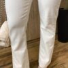 Calça Jeans Feminina Flare Boot Cut com Elastano Off White 26993 - Fernanda Ramos Store