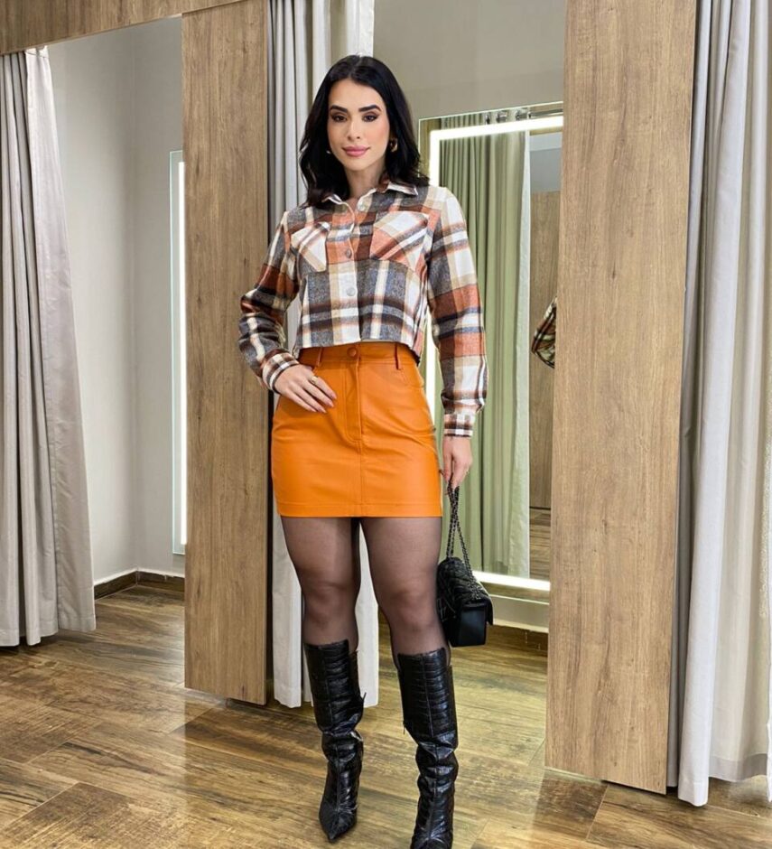 Camisa Cropped Feminina Bia Manga Longa Flanelada Xadrez Terracota - Fernanda Ramos Store
