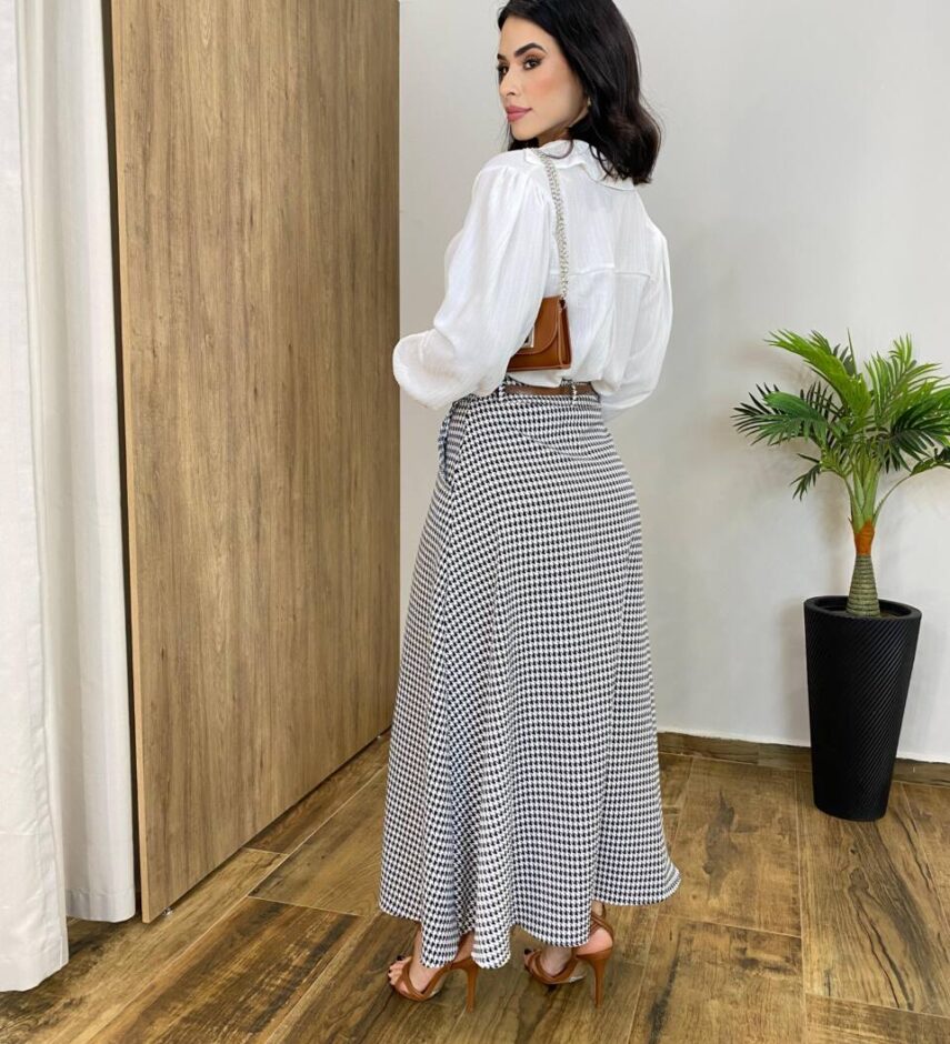 Camisa Feminina Laísa Crepe Manga Longa Branca com Detalhe de Nó - Fernanda Ramos Store