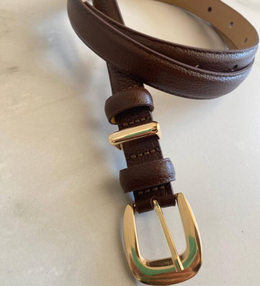 Cinto Feminino Jade de Couro Marrom com Fivela Dourada - Fernanda Ramos Store
