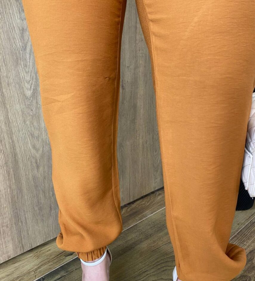 Conjunto Alfaiataria Feminino Cropped Manga Longa e Calça Caramelo - Fernanda Ramos Store