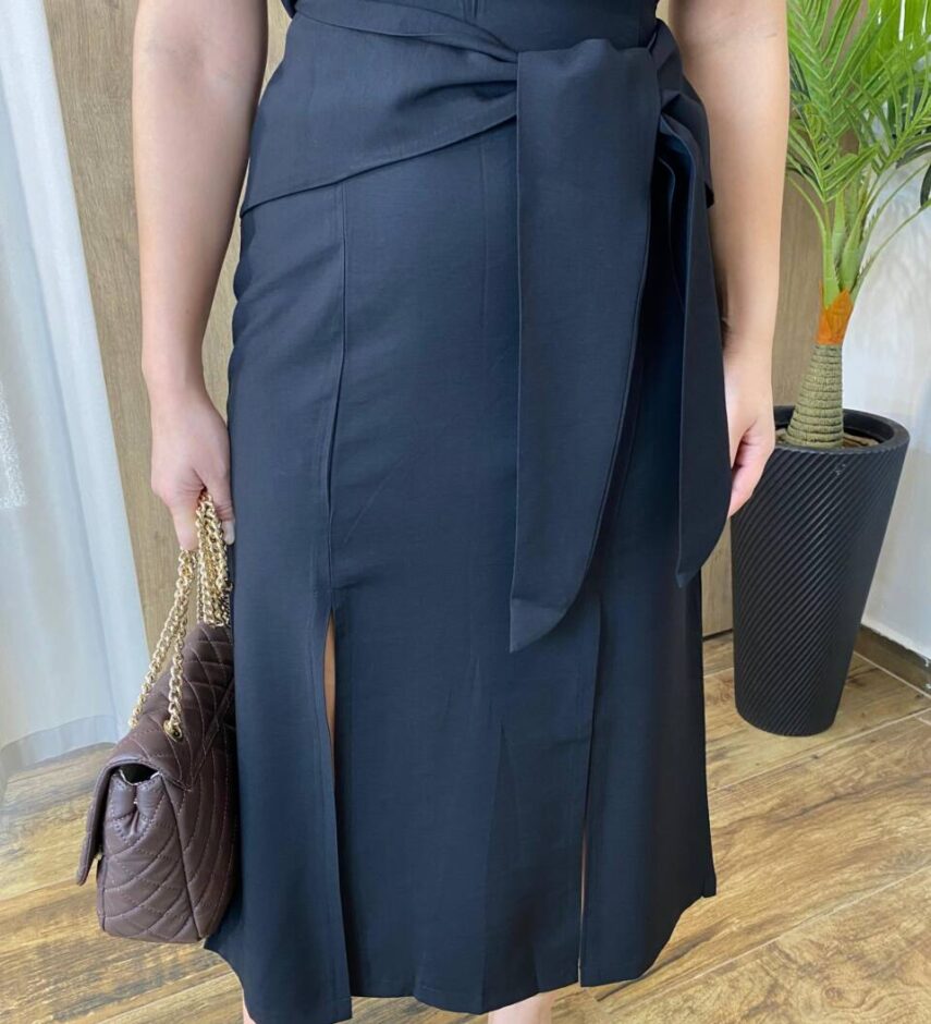 Conjunto Feminino Alice Cropped e Saia Midi Preto com Amarração - Fernanda Ramos Store