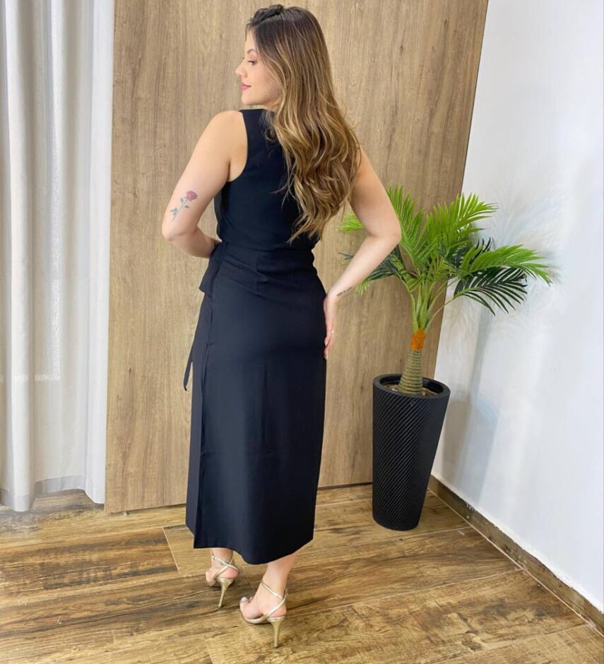 Conjunto Feminino Alice Cropped e Saia Midi Preto com Amarração - Fernanda Ramos Store