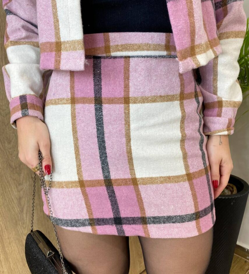 Conjunto Feminino Flanelado Beatriz Cropped e Saia Xadrez Lilás - Fernanda Ramos Store