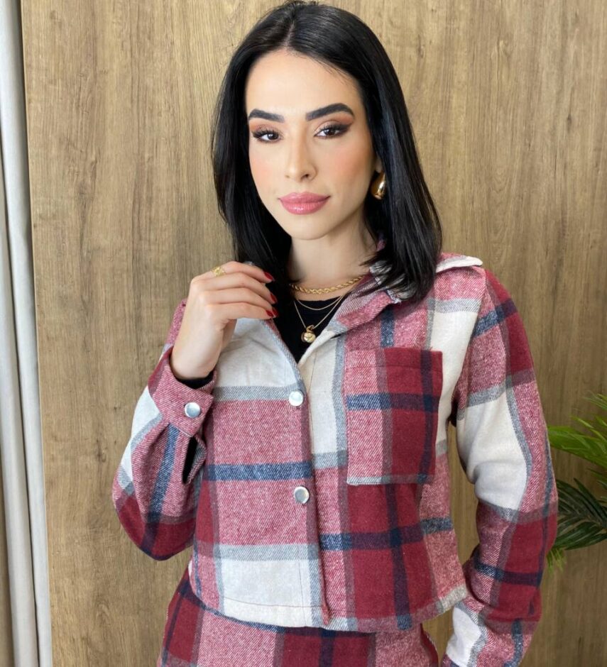 Conjunto Feminino Flanelado Beatriz Cropped e Saia Xadrez Vinho - Fernanda Ramos Store
