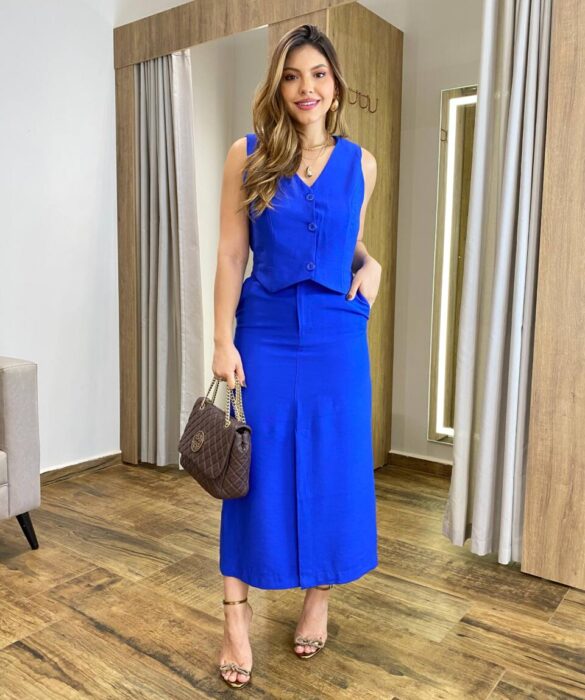 Conjunto Feminino Heloíse Colete e Saia Midi com Fenda Azul - Fernanda Ramos Store