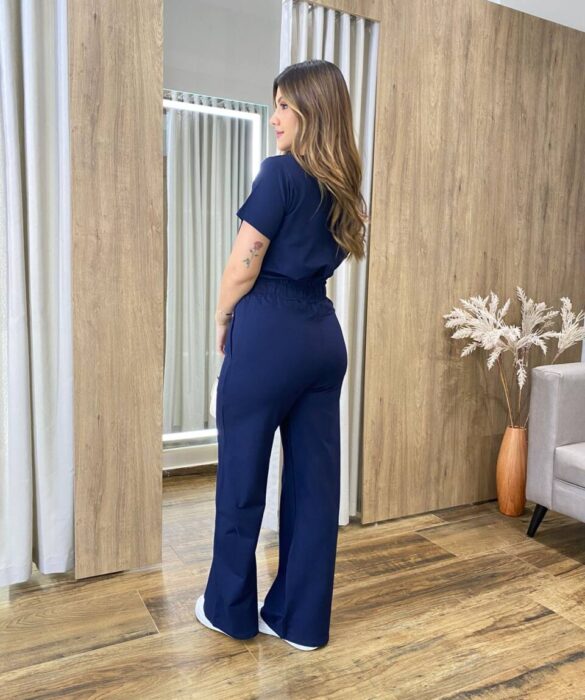 Conjunto Feminino Moletinho Ana Calça Pantalona e Cropped Azul - Fernanda Ramos Store