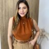 Regata Feminina Crepe Gola Alta Caramelo com Amarração No Pescoço - Fernanda Ramos Store