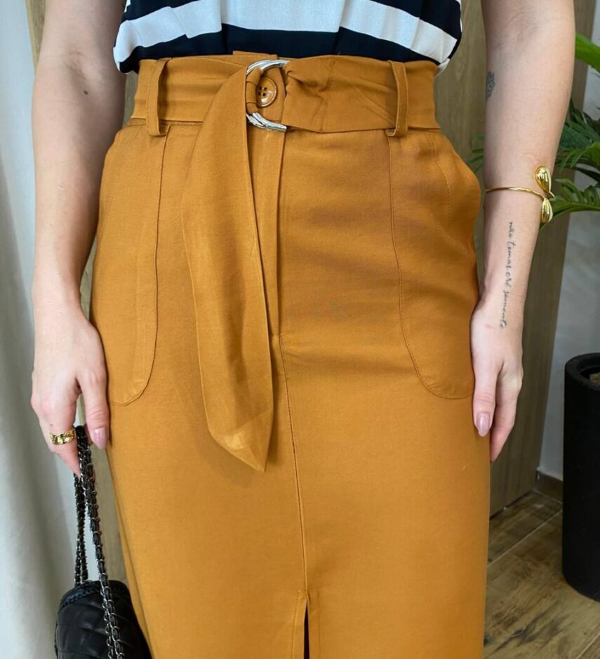 Saia Midi Feminina Alfaiataria Diana Caramelo com Cinto - Fernanda Ramos Store
