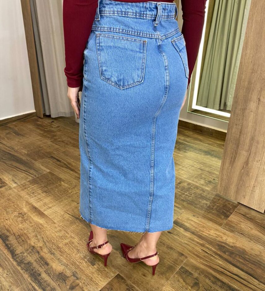 Saia Midi Feminina Mariah Jeans com Fenda Frontal - Fernanda Ramos Store