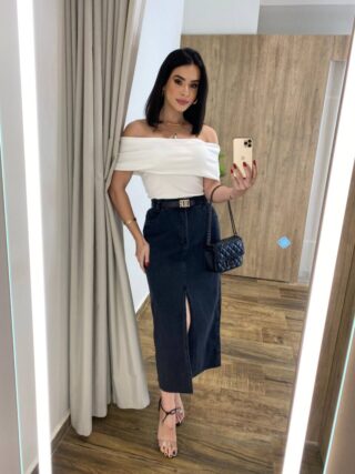 Saia Midi Jeans Feminina Núbia com Fenda Frontal Preta - Fernanda Ramos Store