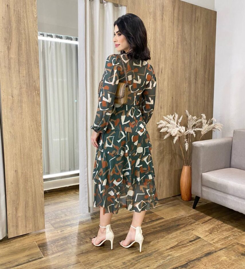 Vestido Midi Elisa com Bojo Manga Longa Tule Verde Estampado - Fernanda Ramos Store