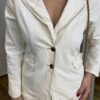 Blazer Feminino Manga Longa Ana com Bolsos Jeans Off White - Fernanda Ramos Store