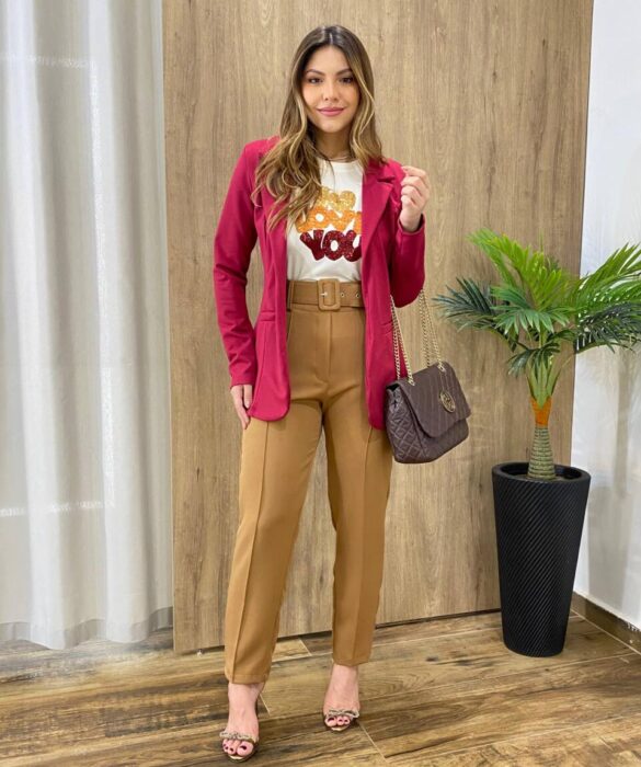 Blazer Manga Longa Feminino Débora com Bolsos Falsos Vinho - Fernanda Ramos Store