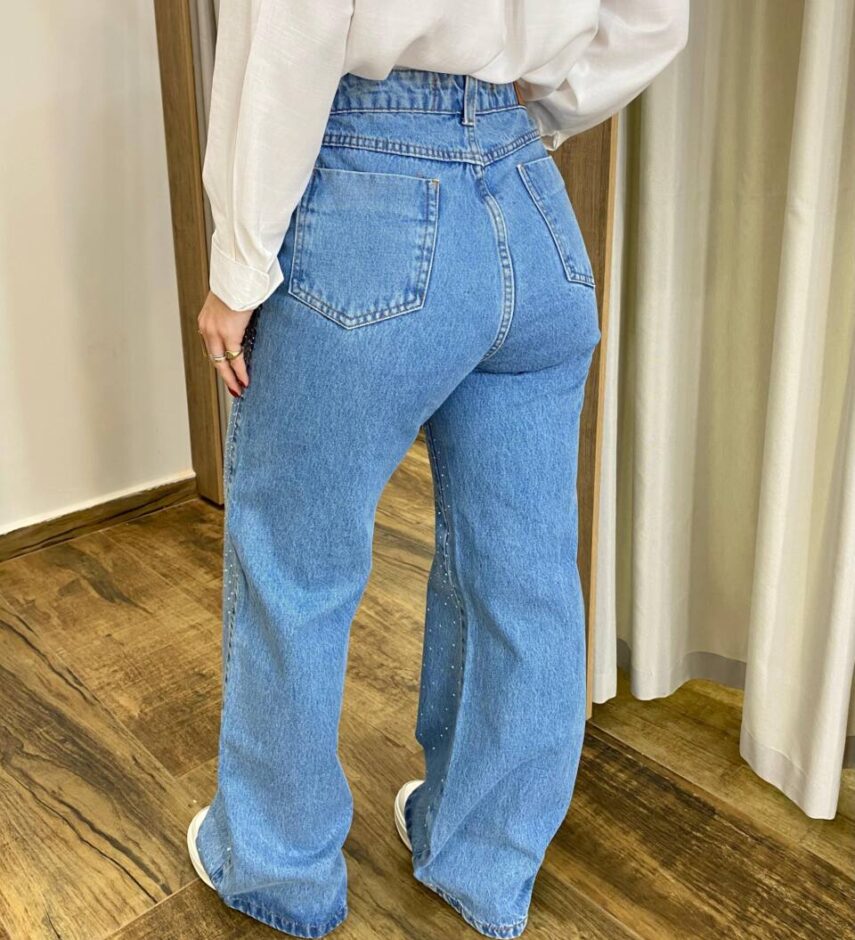 Calça Jeans Feminina Mariana Wide Leg com Aplicações - Fernanda Ramos Store