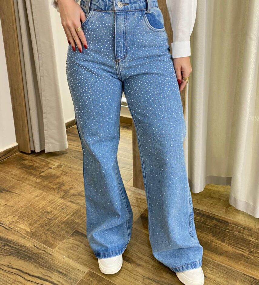 Calça Jeans Feminina Mariana Wide Leg com Aplicações - Fernanda Ramos Store