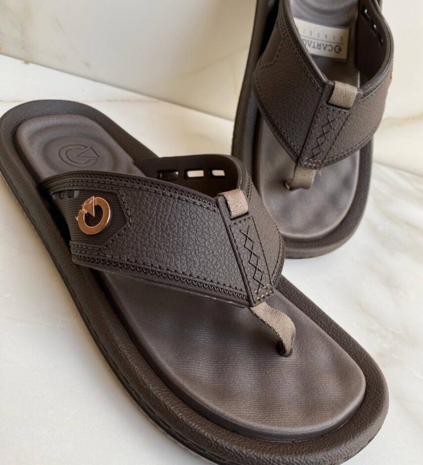 Chinelo Masculino Cartago Fiji V Marrom - Fernanda Ramos Store