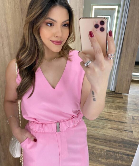 Conjunto Feminino Ayla Regata e Saia Midi Rosa com Cinto - Fernanda Ramos Store