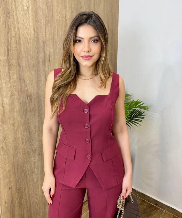 Conjunto Feminino Fernanda Colete e Calça Pantalona Vinho - Fernanda Ramos Store