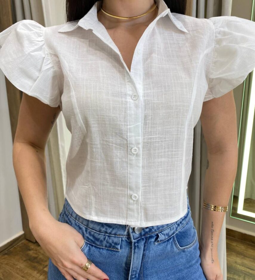 Cropped Feminino Alongado Cléo Manga Curta com Botões Branco - Fernanda Ramos Store