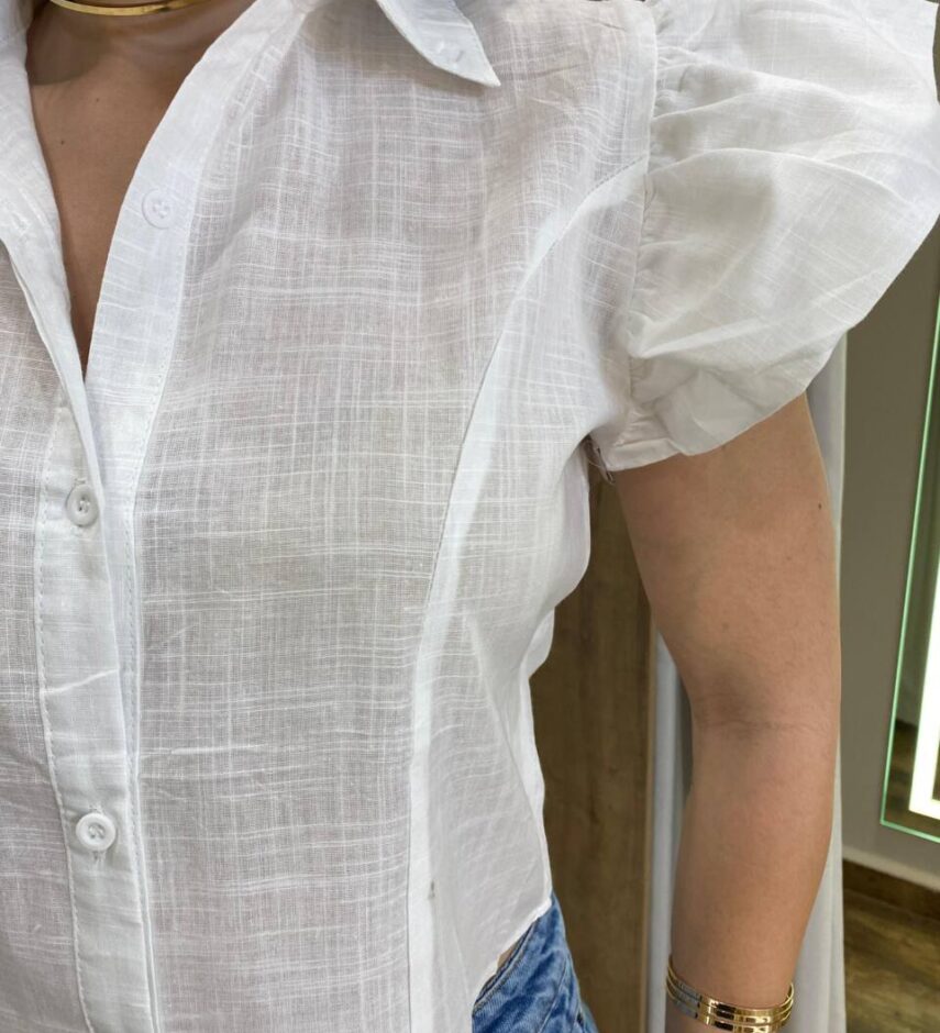 Cropped Feminino Alongado Cléo Manga Curta com Botões Branco - Fernanda Ramos Store
