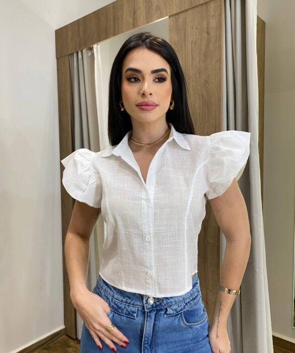 Cropped Feminino Alongado Cléo Manga Curta com Botões Branco - Fernanda Ramos Store