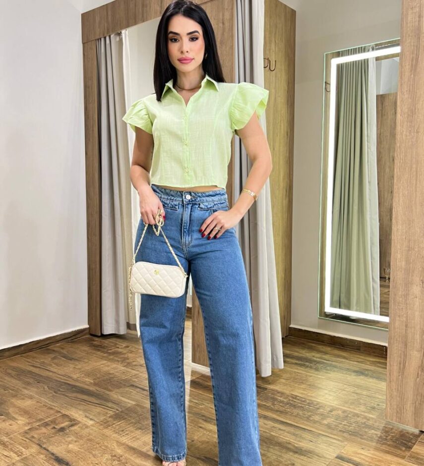 Cropped Feminino Alongado Cléo Manga Curta com Botões Verde - Fernanda Ramos Store