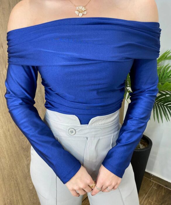 Cropped Feminino Bia com Bojo Ombro a Ombro Manga Longa Azul - Fernanda Ramos Store