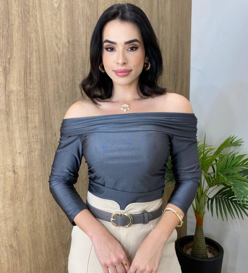 Cropped Feminino Bia com Bojo Ombro a Ombro Manga Longa Cinza - Fernanda Ramos Store