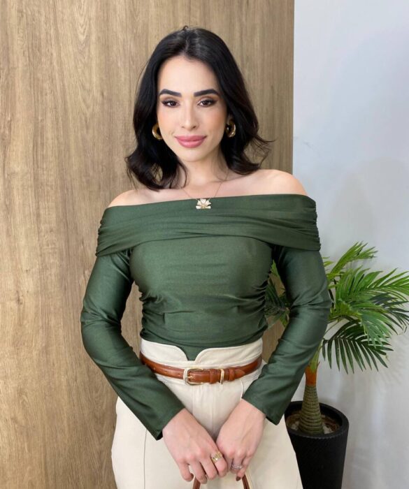 Cropped Feminino Bia com Bojo Ombro a Ombro Manga Longa Verde - Fernanda Ramos Store