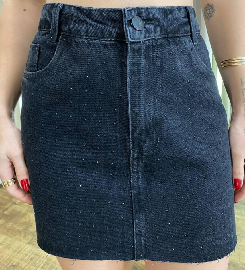 Saia Jeans Curta Juliana Preta com Aplicações - Fernanda Ramos Store