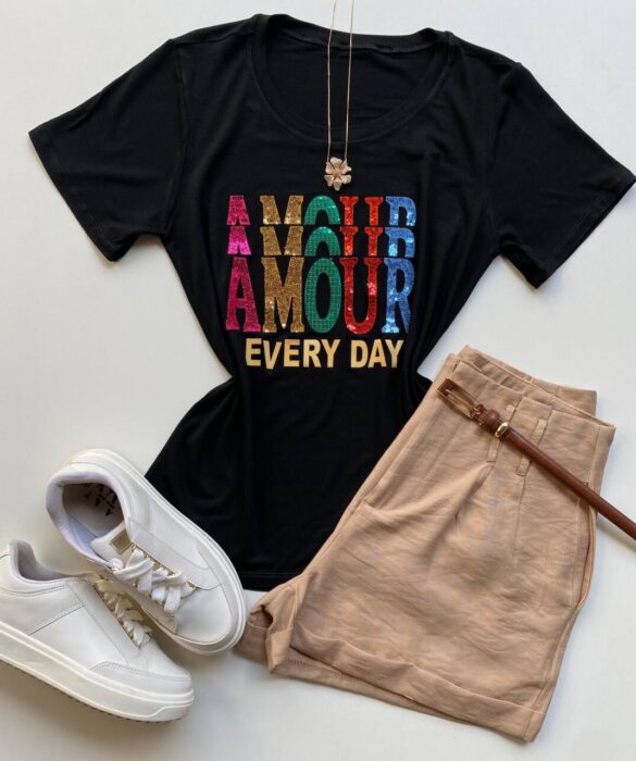 T-shirt Feminina Manga Curta Amour Every Day Preta - Fernanda Ramos Store