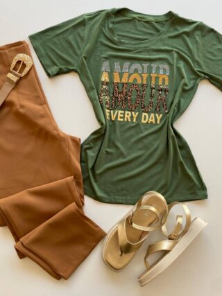 T-shirt Feminina Manga Curta Amour Every Day Verde - Fernanda Ramos Store