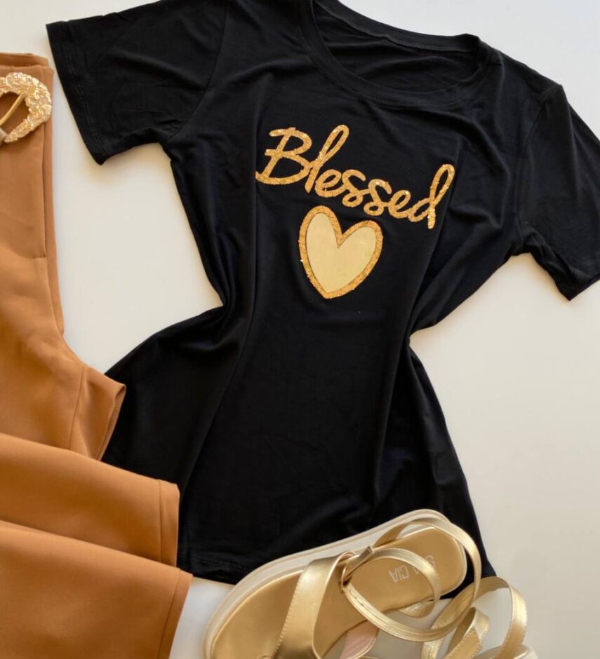 T-shirt Feminina Manga Curta Blessed Preta - Fernanda Ramos Store