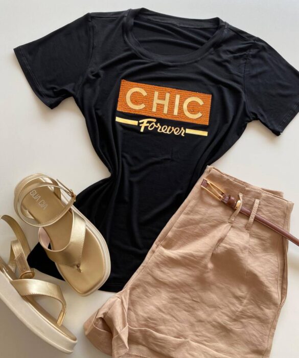 T-shirt Feminina Manga Curta Chic Forever Preta - Fernanda Ramos Store