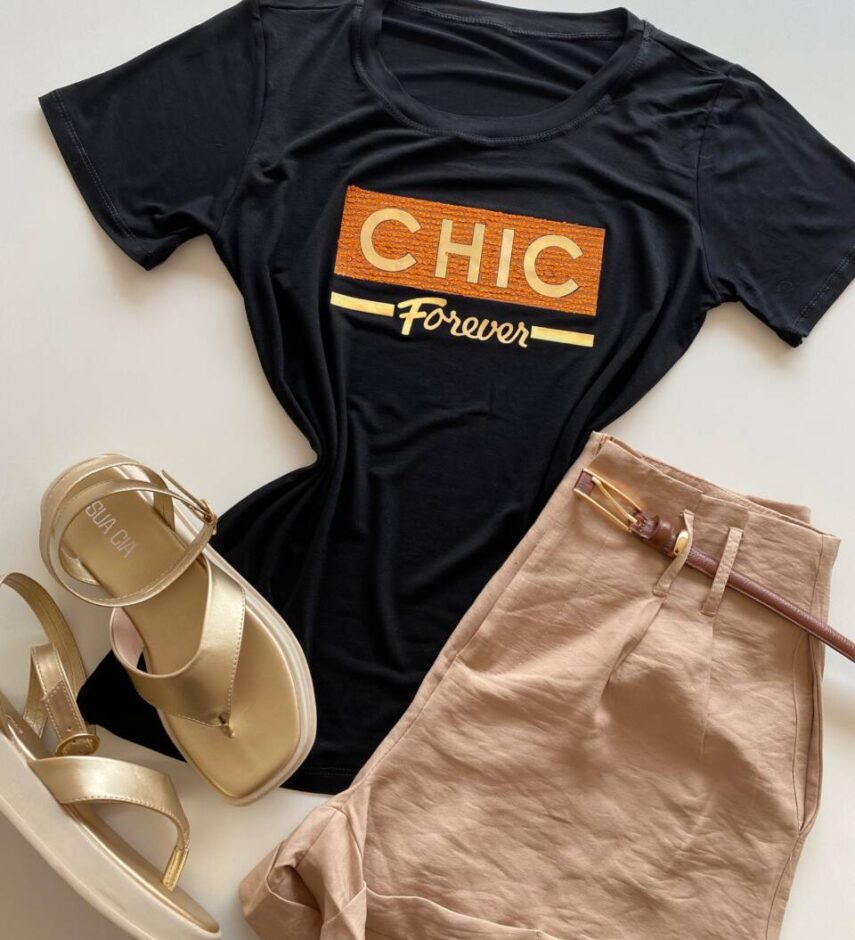T-shirt Feminina Manga Curta Chic Forever Preta - Fernanda Ramos Store