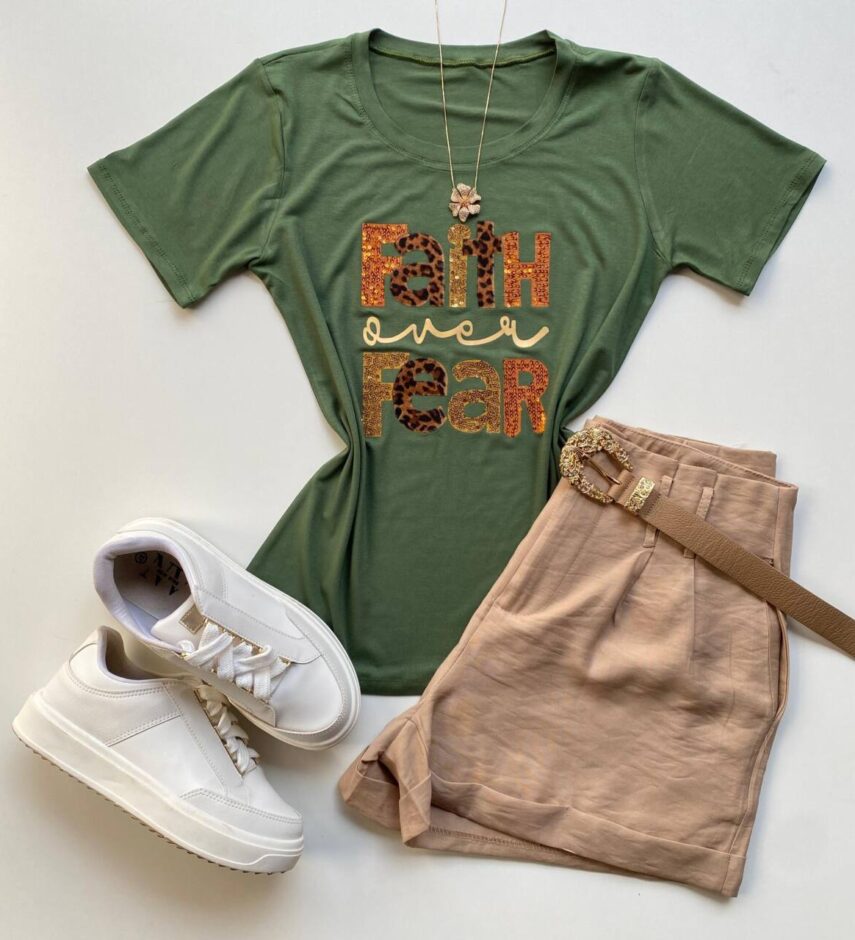 T-shirt Feminina Manga Curta Faith Over Fear Verde - Fernanda Ramos Store