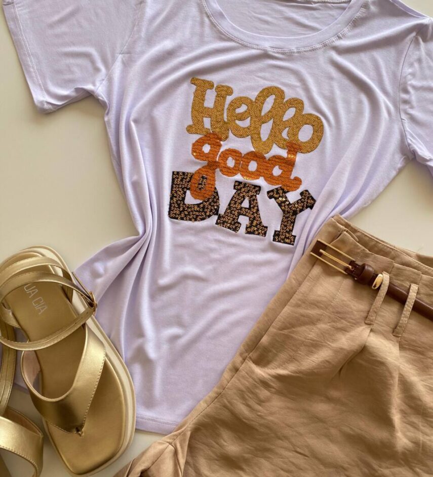 T-shirt Feminina Manga Curta Hello Good Day Branca - Fernanda Ramos Store