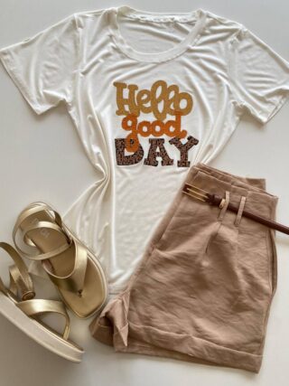 T-shirt Feminina Manga Curta Hello Good Day Off White - Fernanda Ramos Store