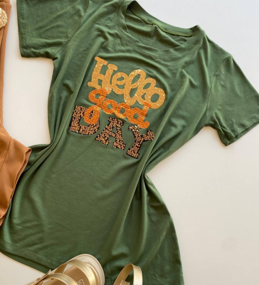 T-shirt Feminina Manga Curta Hello Good Day Verde - Fernanda Ramos Store