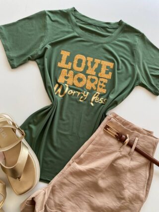 T-shirt Feminina Manga Curta Love More Verde - Fernanda Ramos Store