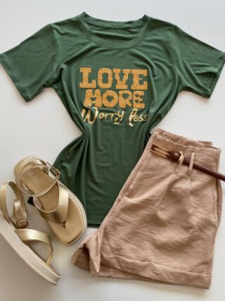 T-shirt Feminina Manga Curta Love More Verde - Fernanda Ramos Store